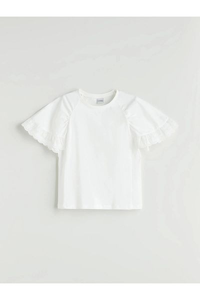 LC Waikiki Lcw Kids Ecru Girl's T-Shirt with Crew Neck Scallop Detail