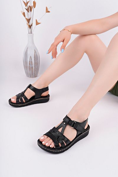 McDark Women's Black Orthopedic Stitched Sole Sandals