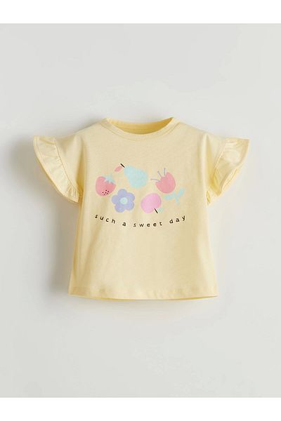 LC Waikiki Lcw Baby Sari Crew Neck Printed Girls T-Shirt and Shorts Pack of 2