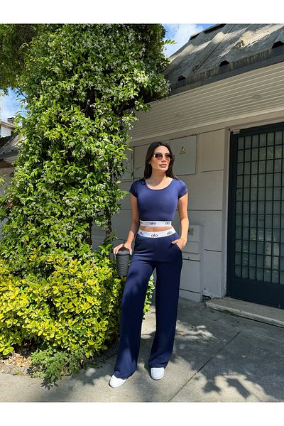 LE CARAMBOLE Women's Navy Blue Elastic Crop Pants Set