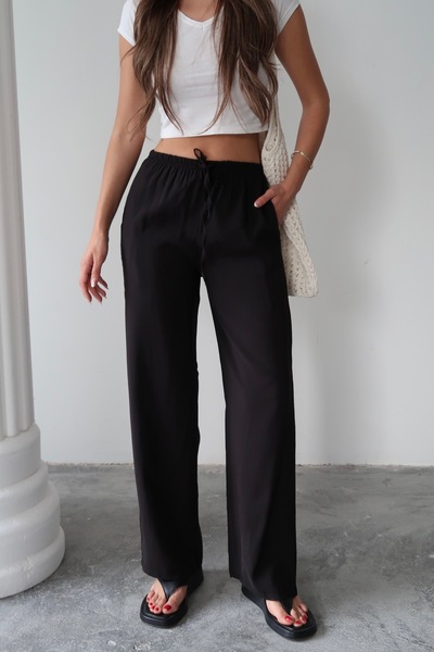 Paw Garage Women's Cupra Slim Belted Wide Leg Pocket Pants