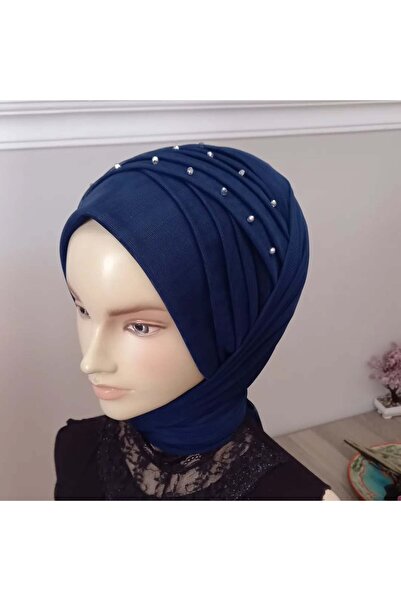 BERKE TUHAFIYE AKSESUAR وشاح مطرز بالخرز الكريستالي باللون الأزرق الداكن، نمو...