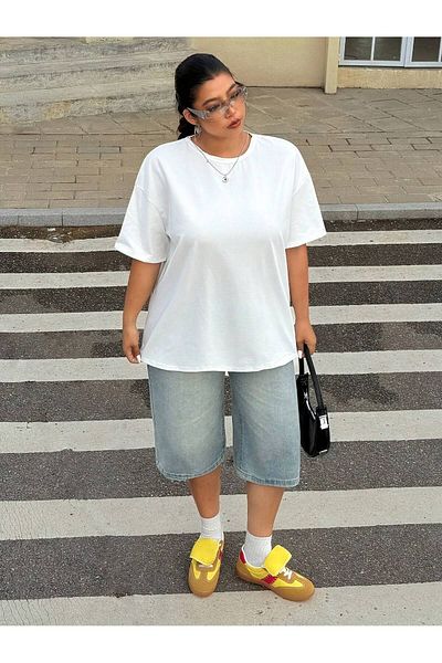 Gollinger Women's Relaxed Fit Crew Neck T-Shirt White