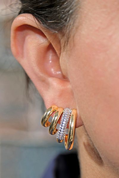 ÖZÜM TAKI Women's Steel Multi Earrings Gold