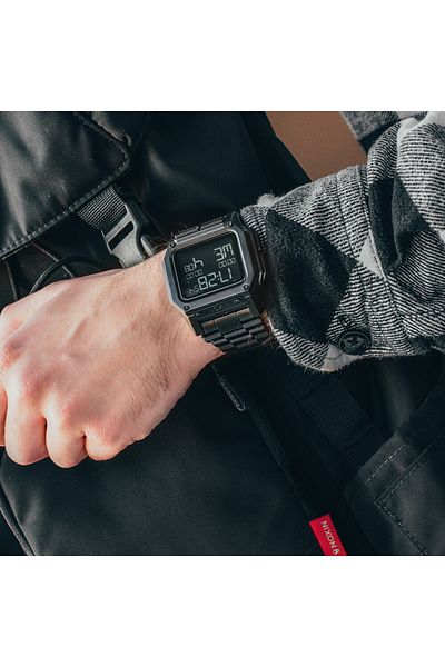 Nixon Ceas Barbati, Nixon, Regulus A1268-001