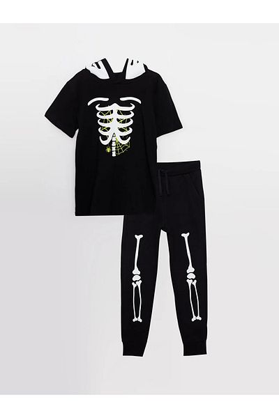 LC Waikiki Lcw Kids Black Hooded Printed Short Sleeve Boys T-Shirt and Sweatpants