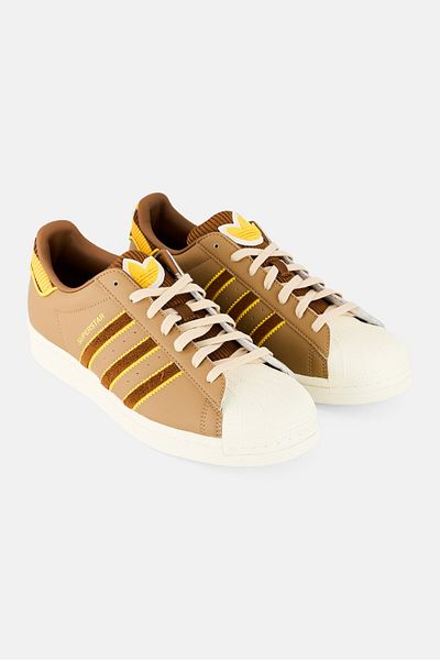 adidas Men Superstar Lace Up Outdoor Shoes, Brown