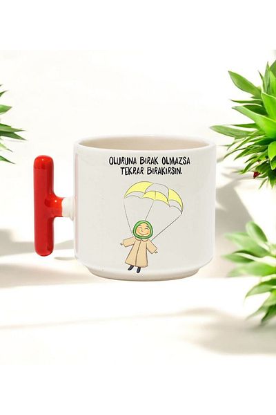 BB TRADE Let It Be Designed Red T-Handle Ceramic Printed Mug 250 ml