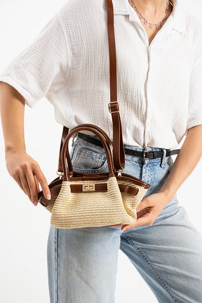 Night Geantă de mână și de umăr pentru femei Lucy Model Wicker Tan