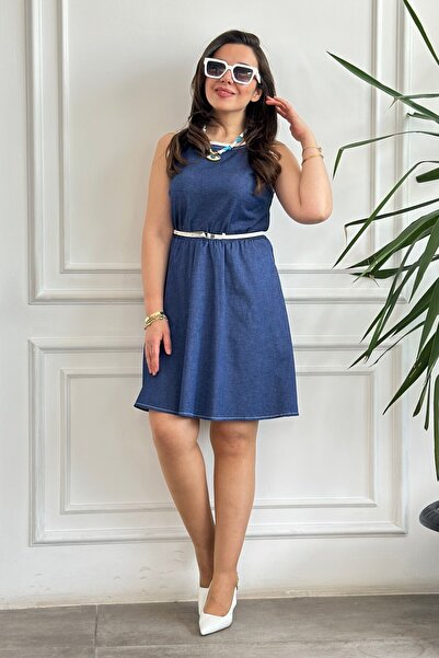 Yağmur Butik Αμάνικο τζιν φόρεμα με λεπτομέρεια ζώνης στο γιακά και στις μανίκια