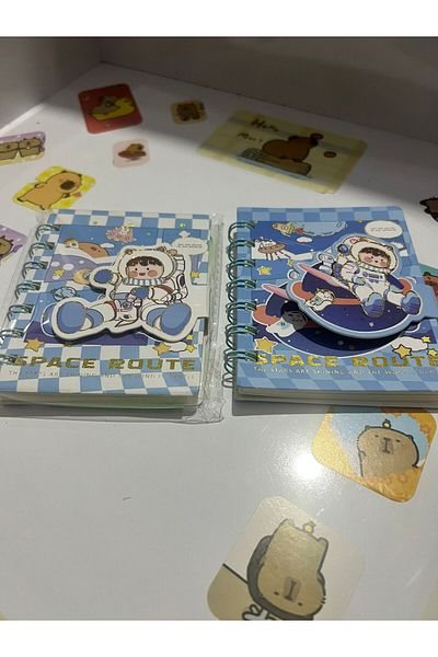 demirosa 2 Pcs Astronaut Mini Notebook
