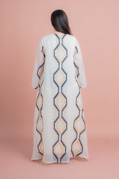 IKKXA Radiant Embroidery Jalabiya