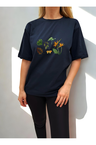 Club Space Astro Leaf Printed Oversized Women's T-Shirt – Relaxed Fit, Natura...