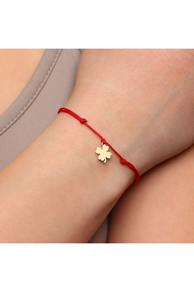 MOHI Fine Jewellery 14k gold adjustable cord bracelet with clover pendant