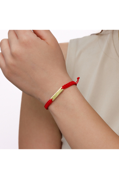 MOHI Fine Jewellery Bratara snur reglabil cu pandant in forma de placuta, grosime de 0.5 mm, aur 14k