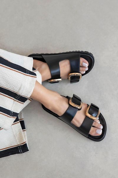 STRASWANS Bonita Women's Buckle Detail Daily Comfort Slippers Black