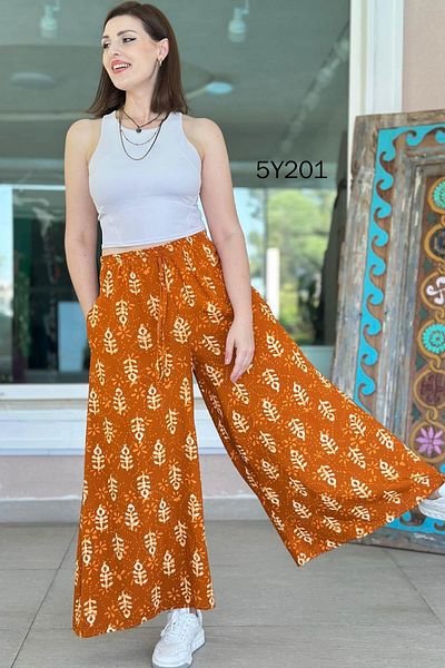 İnce Topuk Patterned Viscose Wide Leg Trousers 5Y201