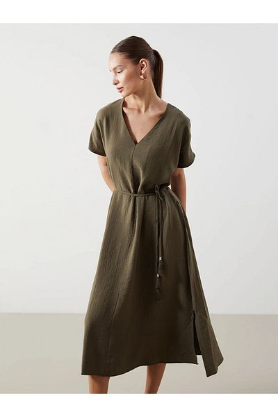 LC Waikiki Classic V-Neck Textured Women's Dress