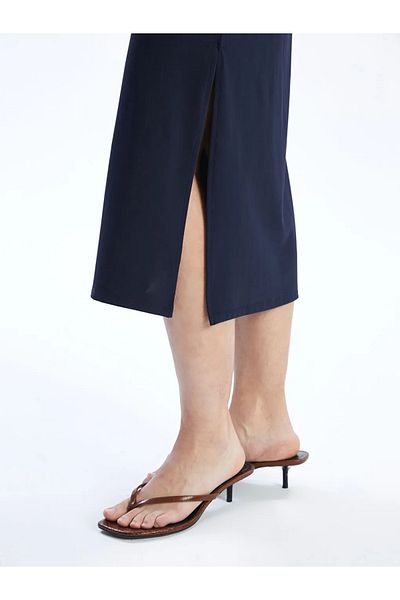 LC Waikiki Lcw Vision Navy Blue Crew Neck Crepe Dress
