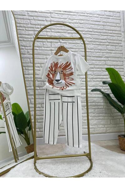 Magu Boy's Cotton Cream Lion Printed T-Shirt Striped Pants Set