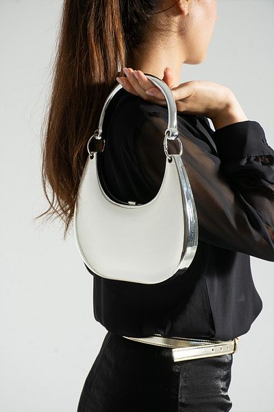 By EDUU Sunshine Design Model Metal Shoulder Silver Evening Dress Bag