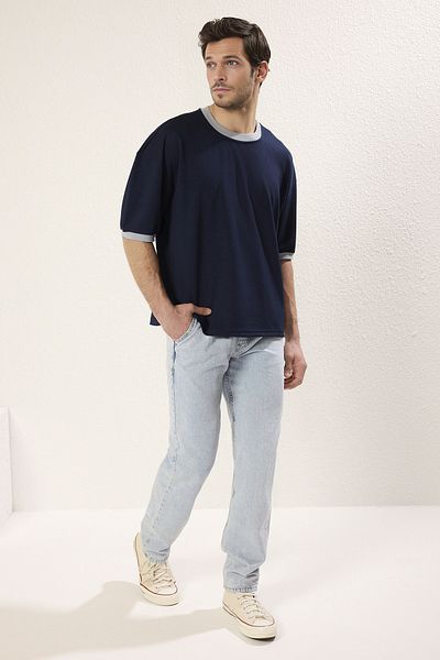 Trendyol Collection Μπλουζάκι με απαλή υφή Navy Interlocking - Τετράγωνη κοπή Box Fit TMNSS25TS00078