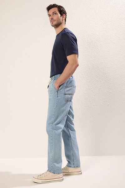 Trendyol Collection Μπλε κανονική εφαρμογή ελαστική μέση φαρδιά εφαρμογή Loose τζιν παντελόνι τζιν TMNAW24JE00025