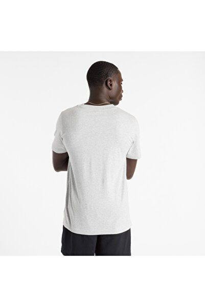New Balance Sport Essentials Gradient Logo T-Shirt