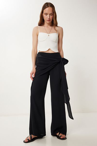 Happiness İstanbul Women's Black Tie Detail Draped Woven Trousers Wf00126
