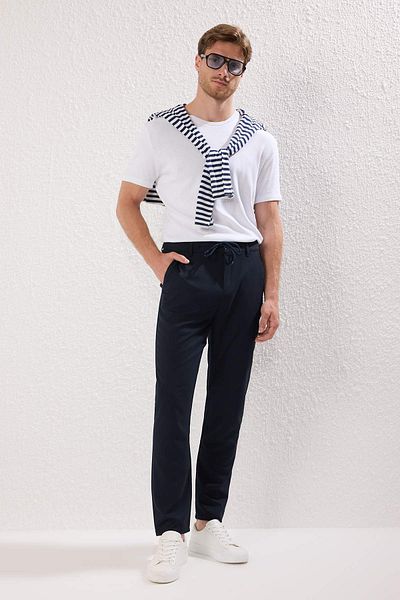 Trendyol Collection Navy Blue Slim Fit Waist Binding Detail Elastic Fabric Woven Pants Tmnaw25Pl00027