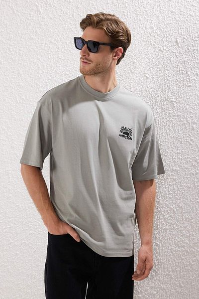 Trendyol Collection Gray Unisex Oversize/Wide Cut Printed 100% Cotton T-Shirt Tmnss25Ts00031