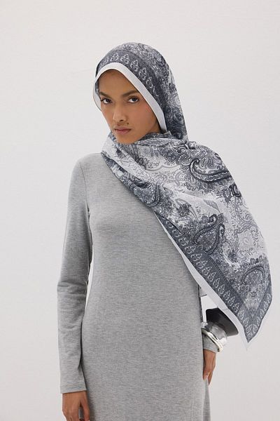 MİRSOY SCARF Elisa Tasvirü 
 Streetball Ii Men's Shoes Gx9688