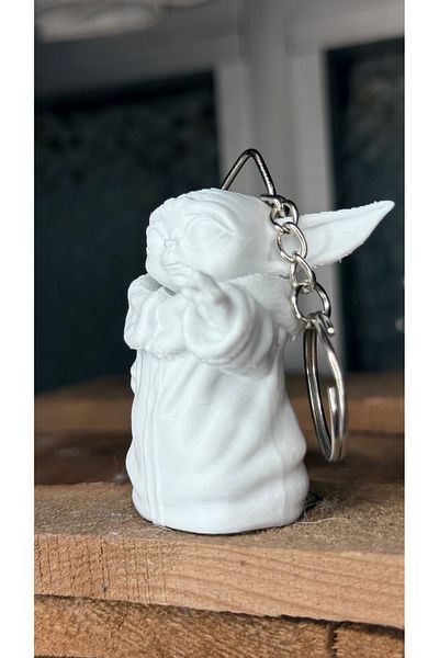Chamelon Studio Baby Yoda Keychain – 3D Print Grogu Figure Star Wars Charm Gift - Yoda Keychain