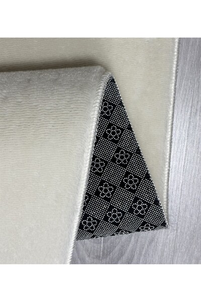 Myevilla Modern Dekoratif Yuvarlak Puffy Peluş Ponpon Saçaklı Salon Oturma Odası Halısı Krem