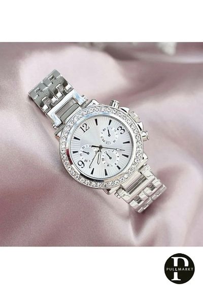 pullmarkt ساعة يد مرصعة بالأحجار