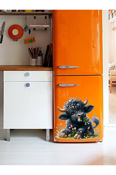 aiki Siyah Renkli Çimlerde Oturan Sevimli İnek Sticker 50 x 50 cm