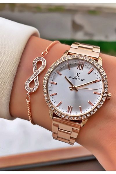 Daniel Klein Brand Crystal Glass Modern Stylish Special Occasion Wristwatch-Bracelet