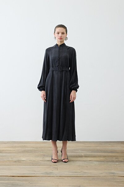 TERZİ DÜKKANI GLORIA YARIM BRİTLİ ELBİSE SİYAH