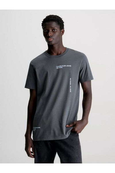 Calvin Klein MULTIPLACEMENT TEXT TEE