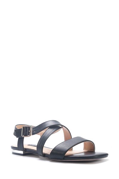 Nine West ETRINA 5FX Schwarze flache Damensandalen