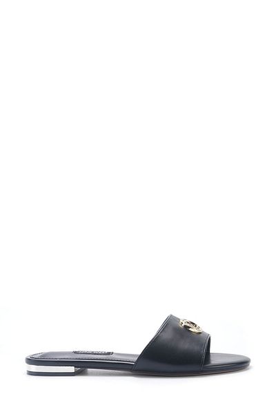 Nine West شبشب مسطح للسيدات باللون الأسود من Major 5fx