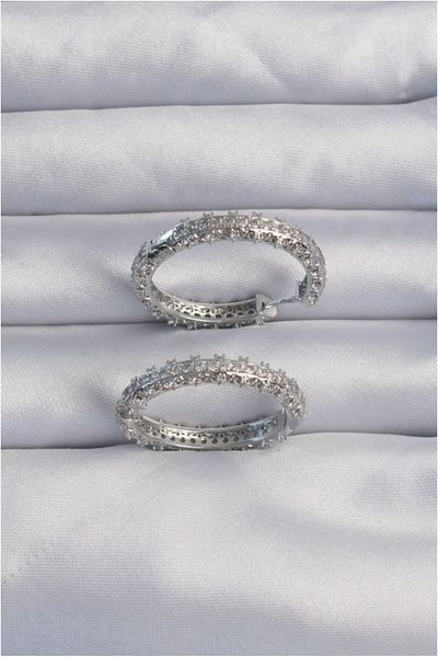 By Mino Brass Silver Color Zircon Stone Motif Hoop Earrings - Tj-Bkp9282