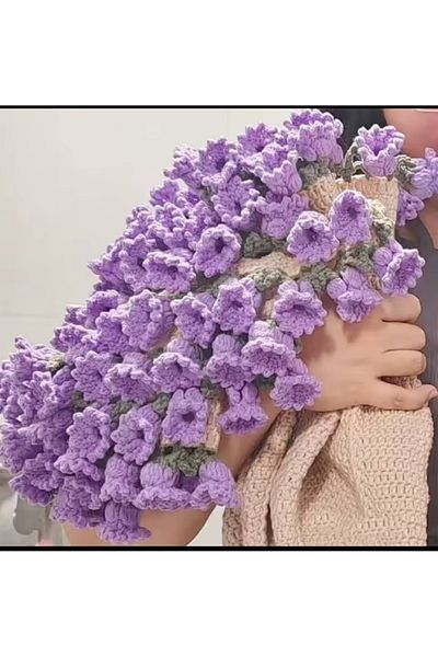 ZAHandmade Hand Knitted Shawl Bouquet