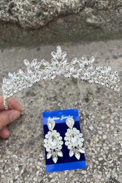 Hobigram Alejandro Silver Bridal Henna Crown Special Day Accessory Women's Crown and Three Shuttle Earrings Set