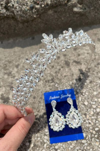 Hobigram Alejandro Silver Bridal Henna Crown Special Day Accessory Women's Crown and Drop Shuttle Earrings Set