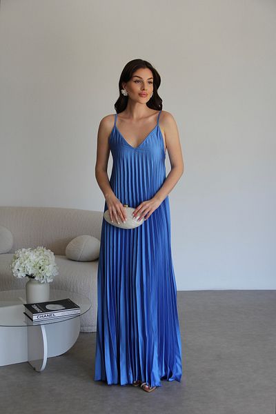 Julidress Rochie plisată premium Saks Blue Strap cu decolteu în V