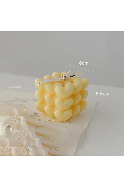 Flippy Decorative Scented Candle, Abstract Heart Cube, 6 x 5.5 cm, Chamomile, Yellow