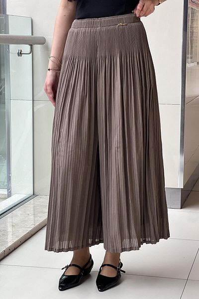 Ghisa Pleated Loose Trousers with Elastic Waist