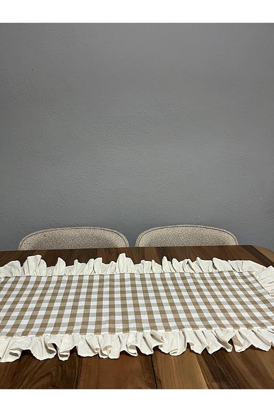 Erba kreasyon τραπεζομάντιλο δρομέας λινό πάπιας 110x40 με βολάν με σχέδιο γιακά