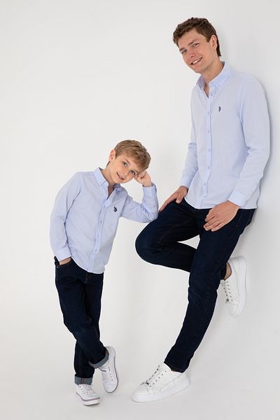 U.S. Polo Assn. Cămașă de bază cu mânecă lungă albastru deschis pentru băiat 50306584 -VR003